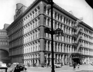 John Wanamaker's Dept Store at Broadway and E. 9th Ave